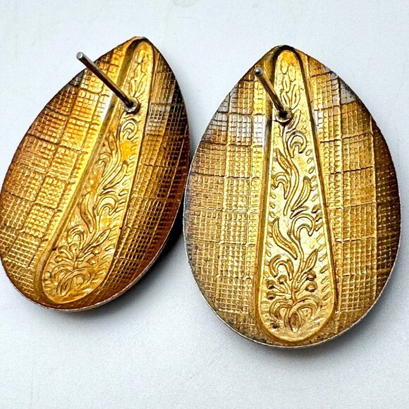 Gold & Navy Blue Vintage Teardrop Post Pierced Earrings Ornate Design 1 1/8 " - Picture 5 of 6